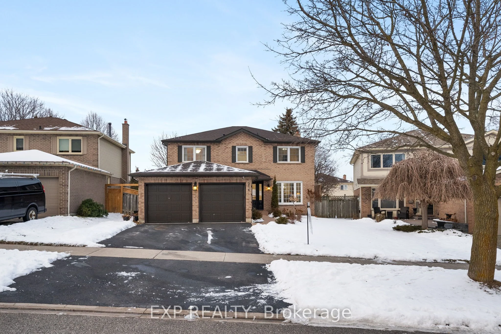 Detached in Whitby