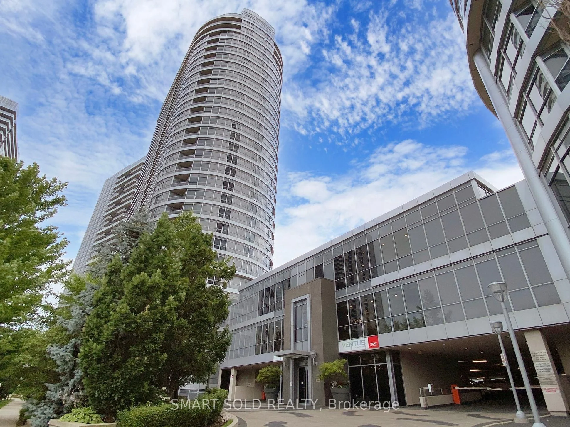 Condo Apartment in Toronto