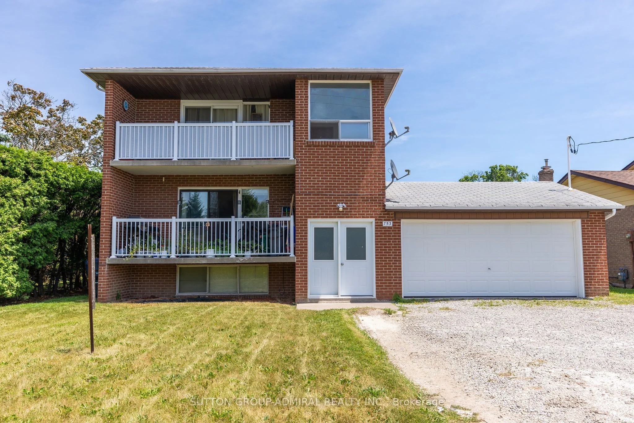 753 Cochrane Street 2, Whitby, On L1n 5j7