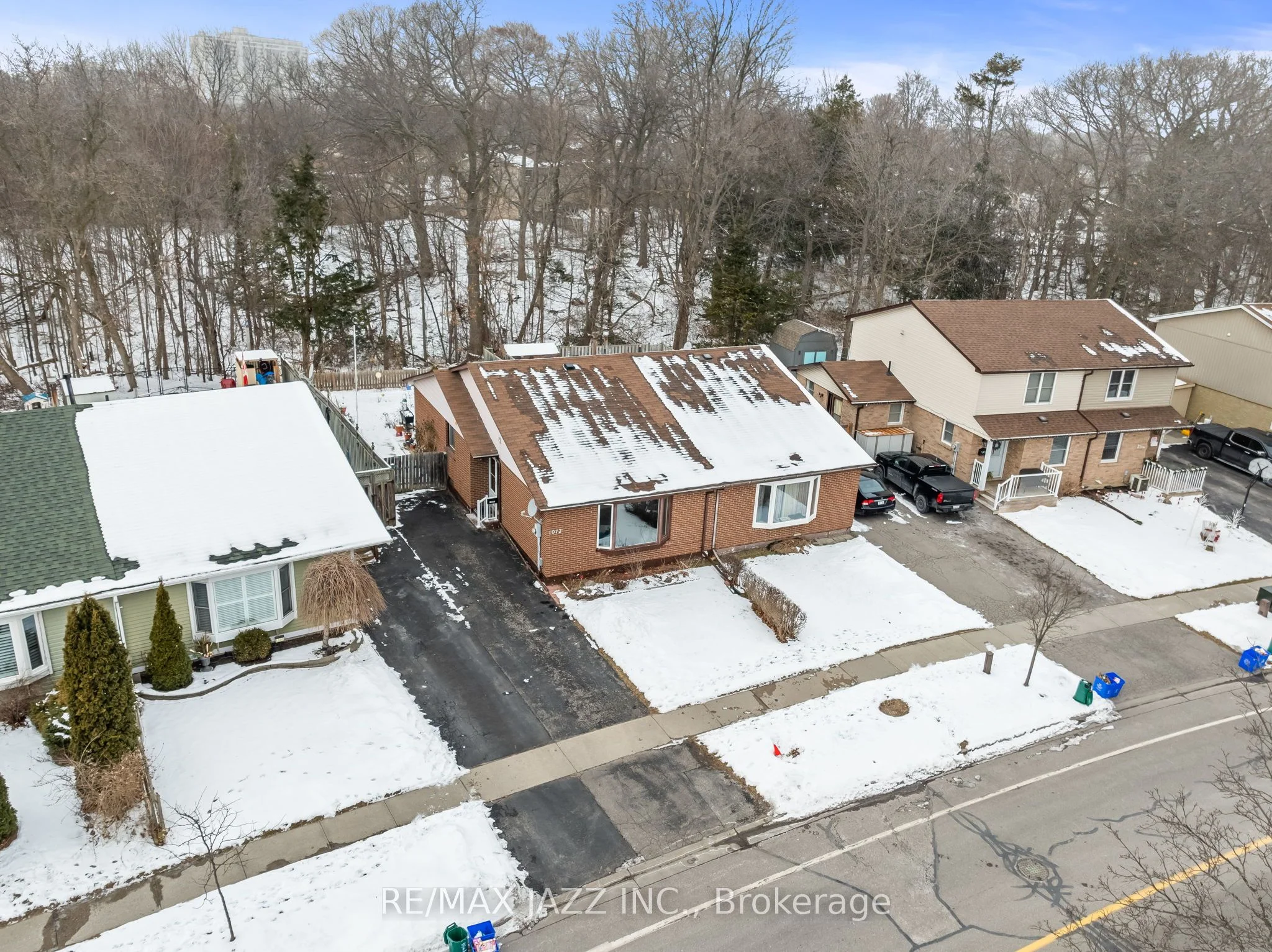 Semi-Detached in Oshawa