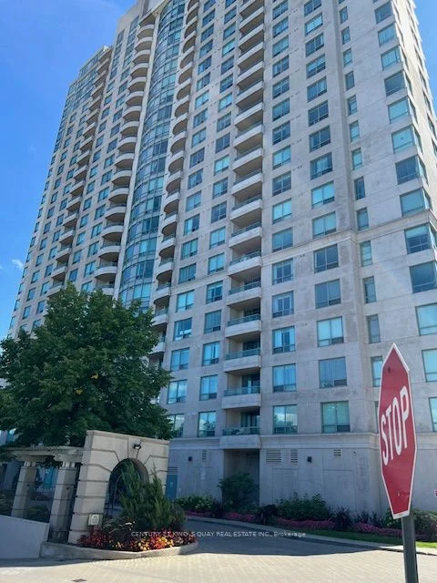 61 Town Centre Court 1811, Toronto E09, On M1p 5c5