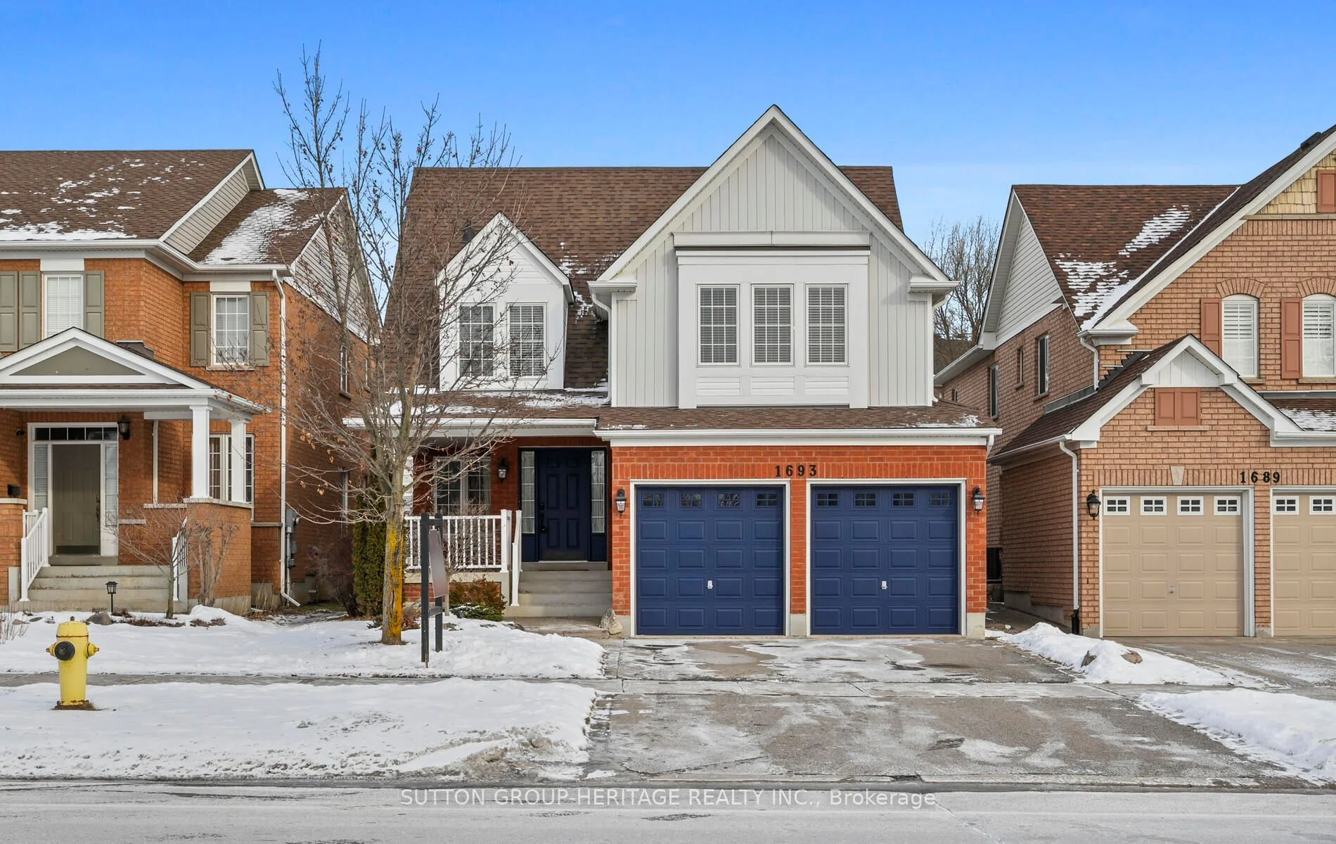 Detached in Oshawa