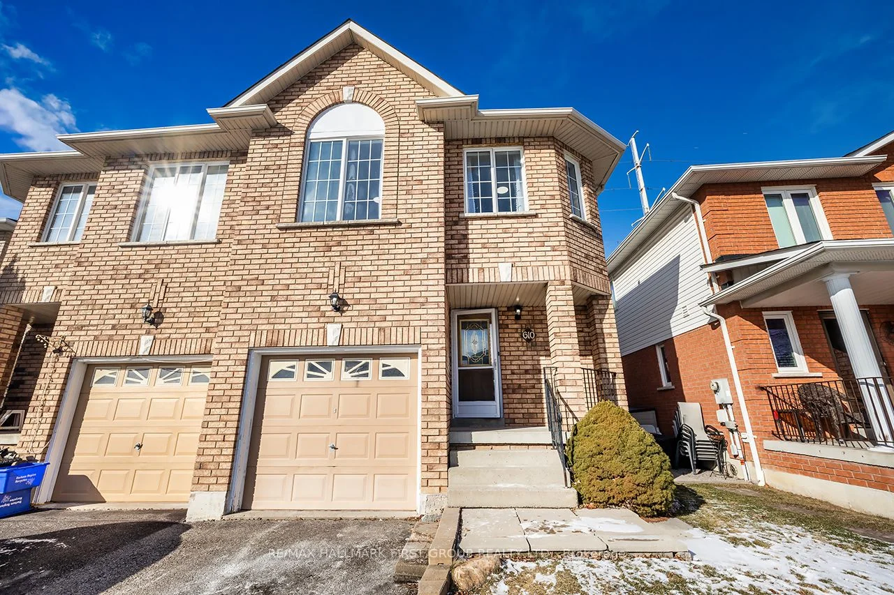 Semi-Detached in Pickering