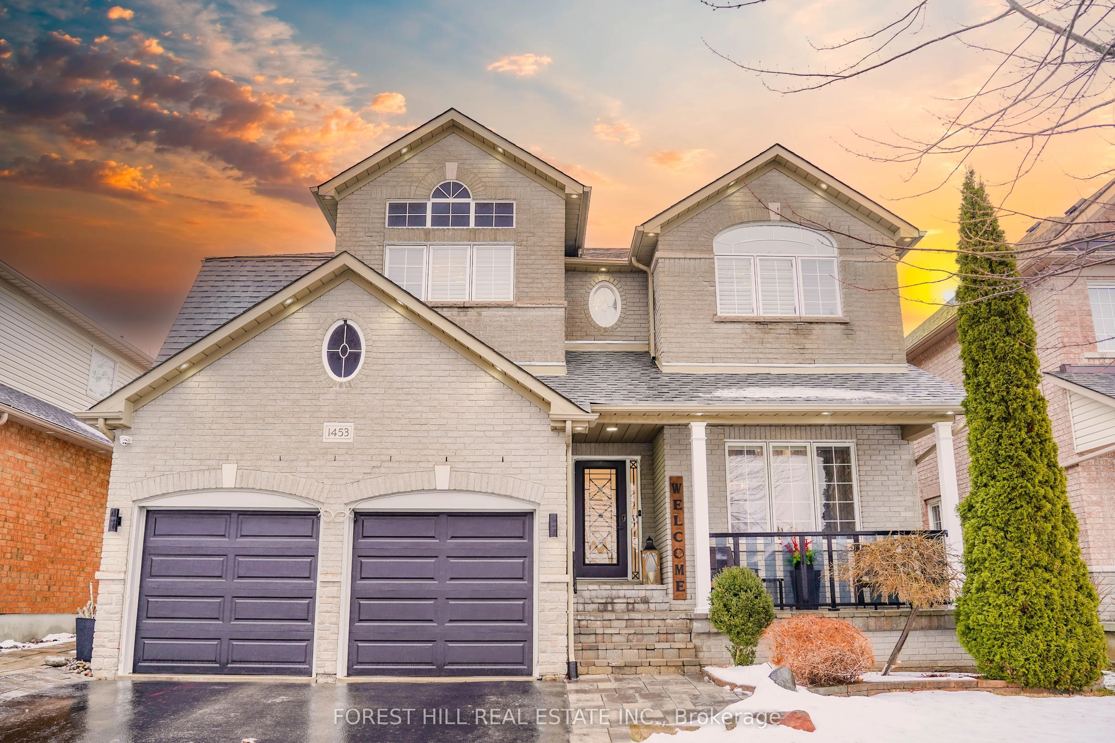 Detached in Oshawa