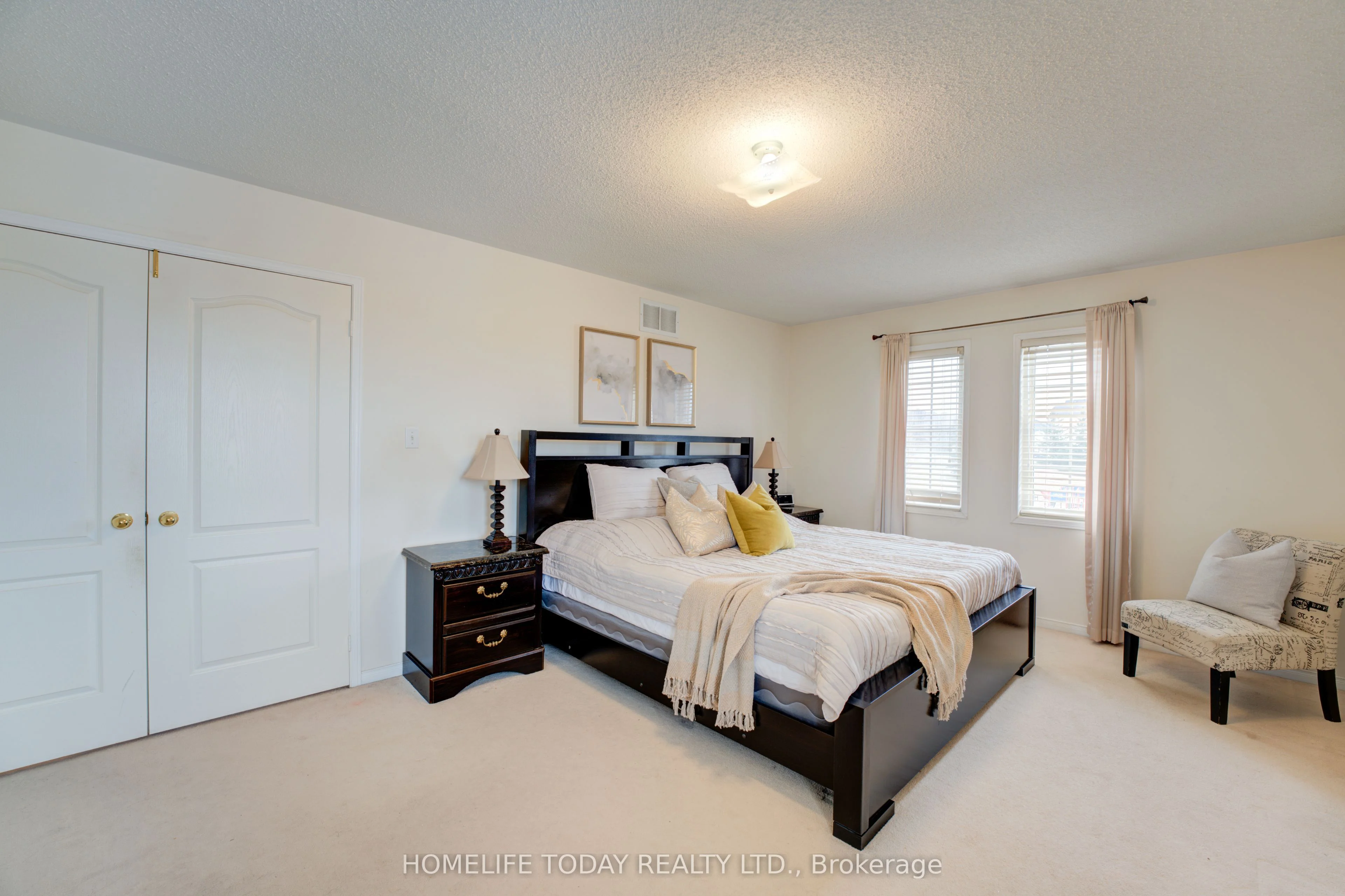 38 Telford Street, Ajax, ON L1T 4N3