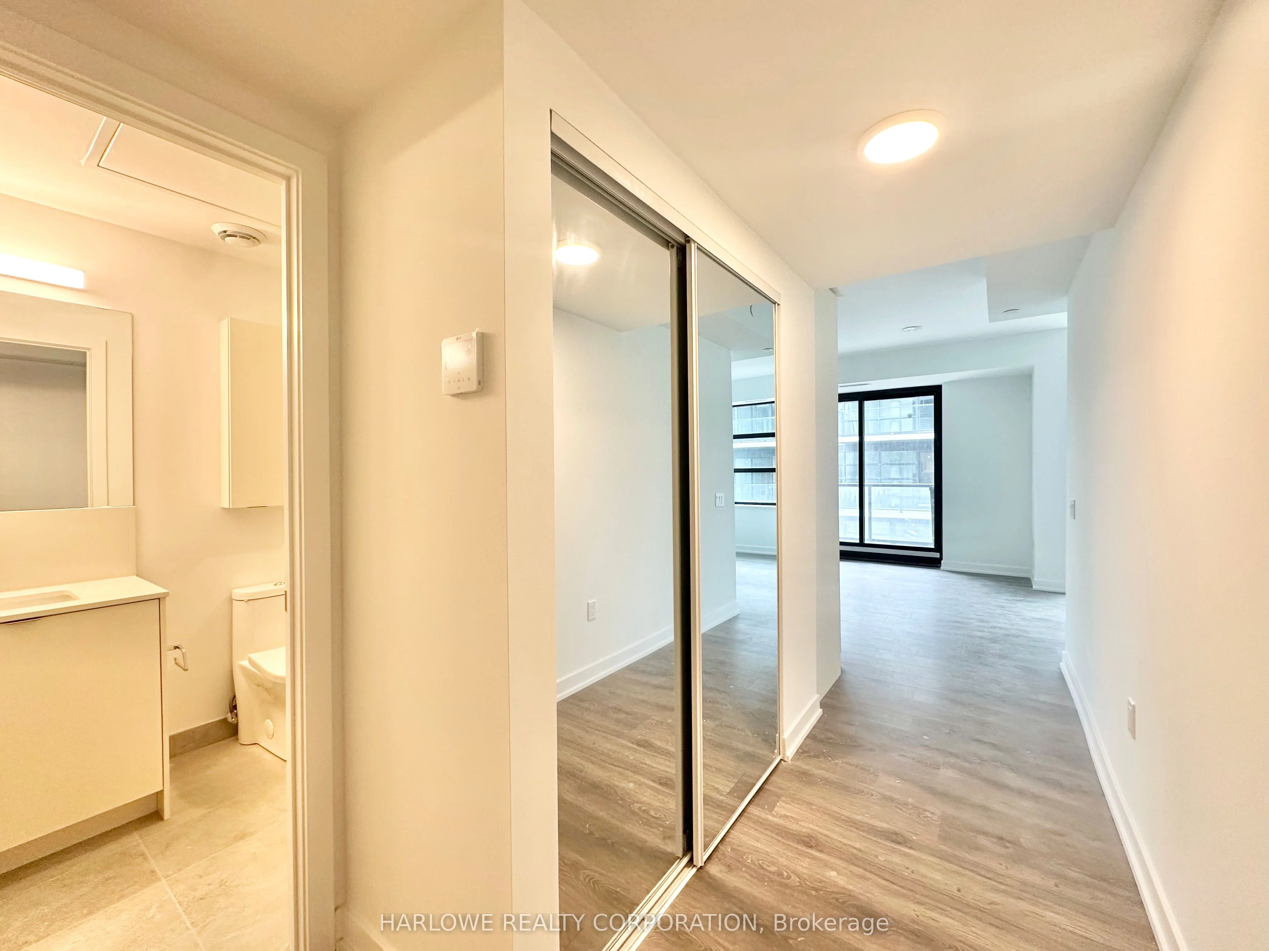 1608 Charles Street 348 F, Whitby, On L1n 0p6