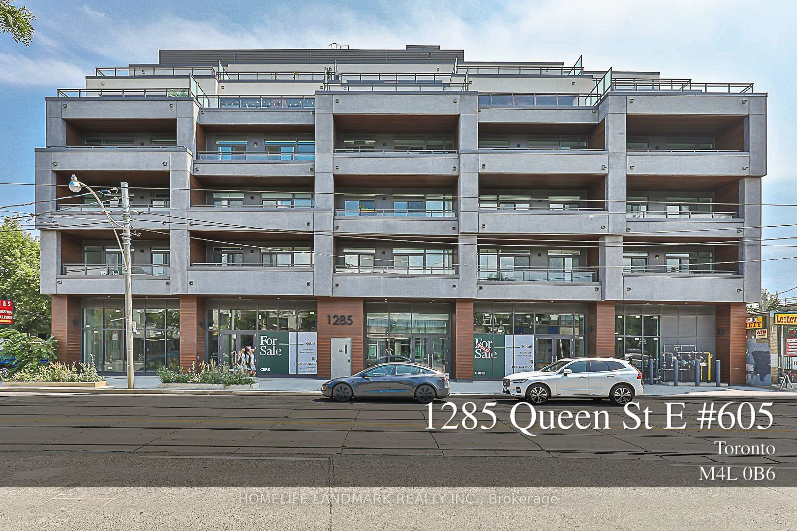 Condo Apartment in Toronto