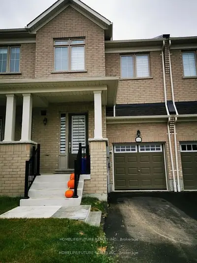 1044 Lockie Drive, Oshawa, On L1l 0r9