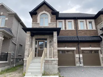 Semi-Detached in Pickering