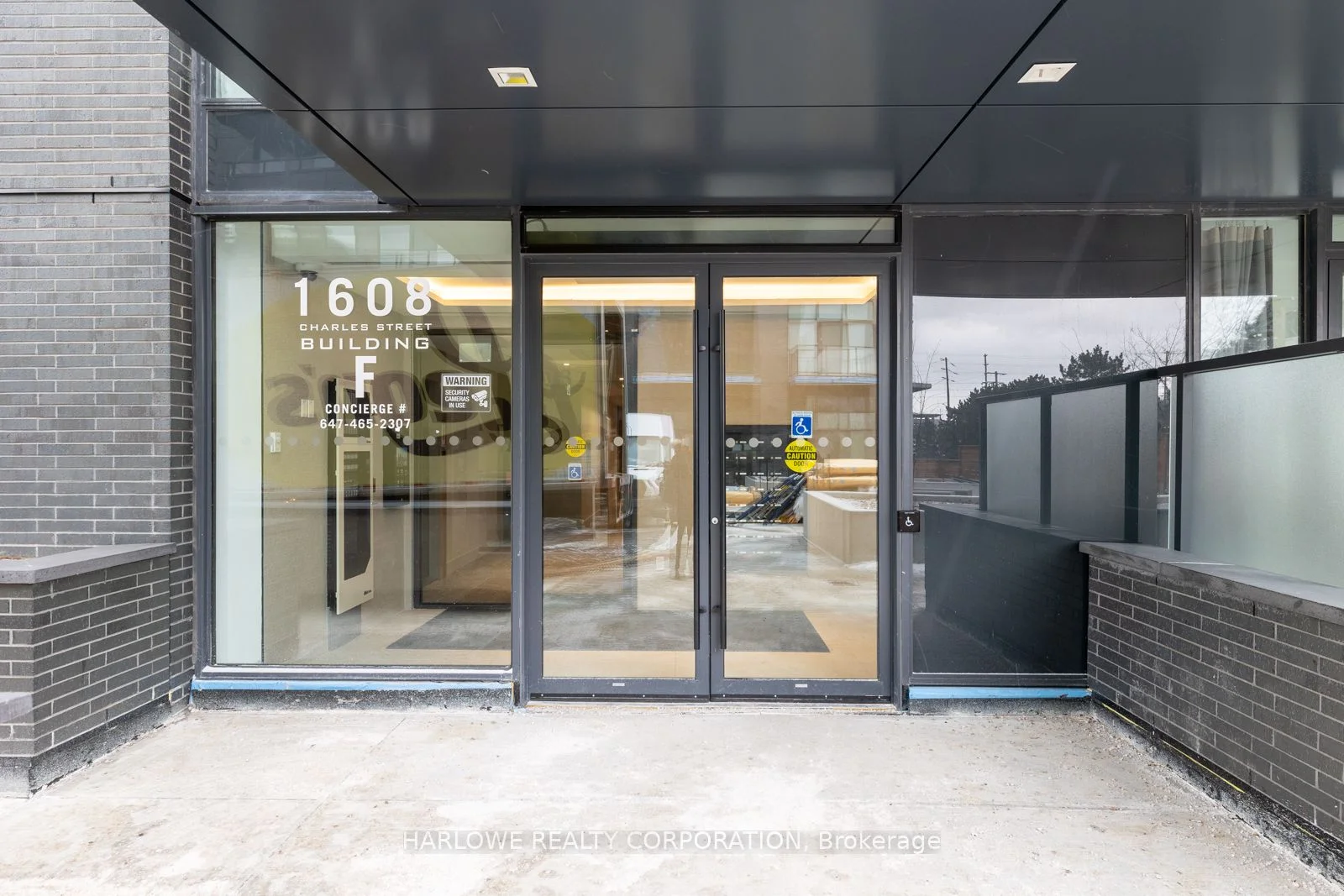 1608 Charles Street 179 F, Whitby, ON L1N 0P6