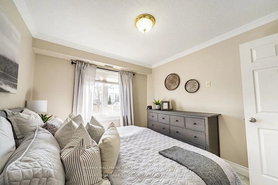 132 Aspen Springs Drive 102, Clarington, On L1c 0h1