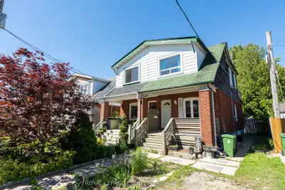 326 Monarch Park Avenue, Toronto E03, On M4j 4t1