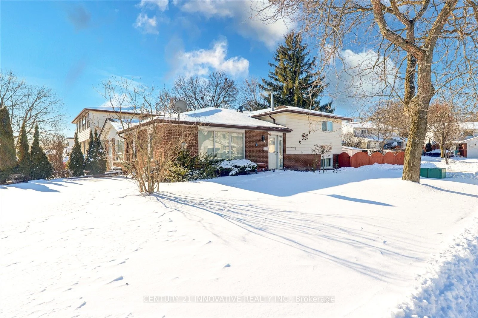 715 Greenoch Court, Oshawa, On L1j 6h4