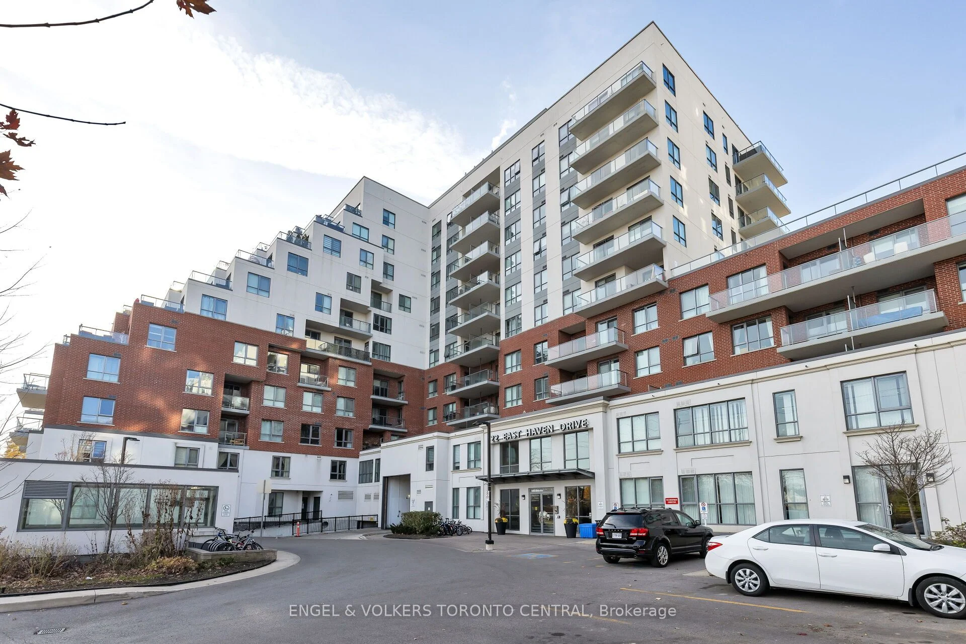 Condo Apartment in Toronto