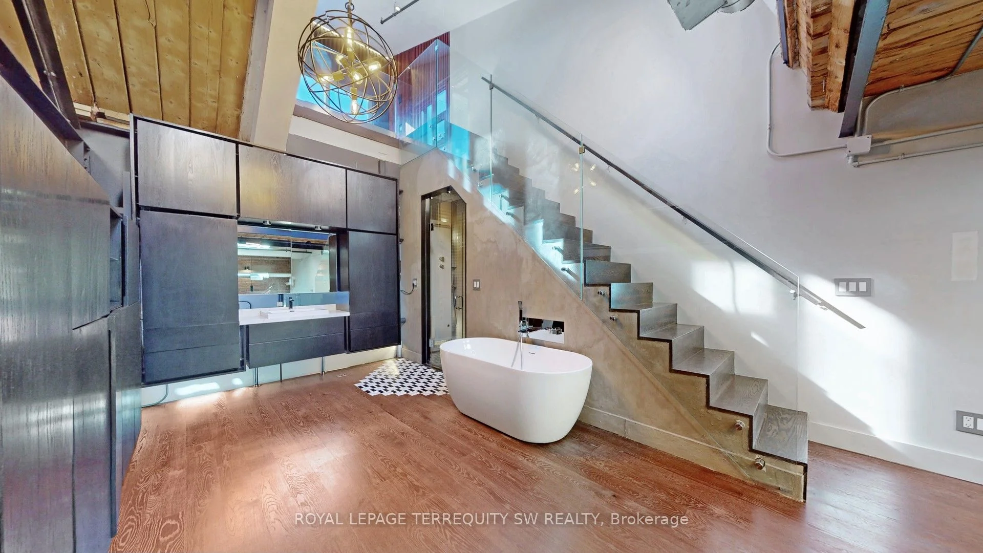 326 Carlaw Avenue 124, Toronto E01, ON M4M 3N8