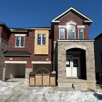 87 Armilia Place, Whitby, On L1p 0p7