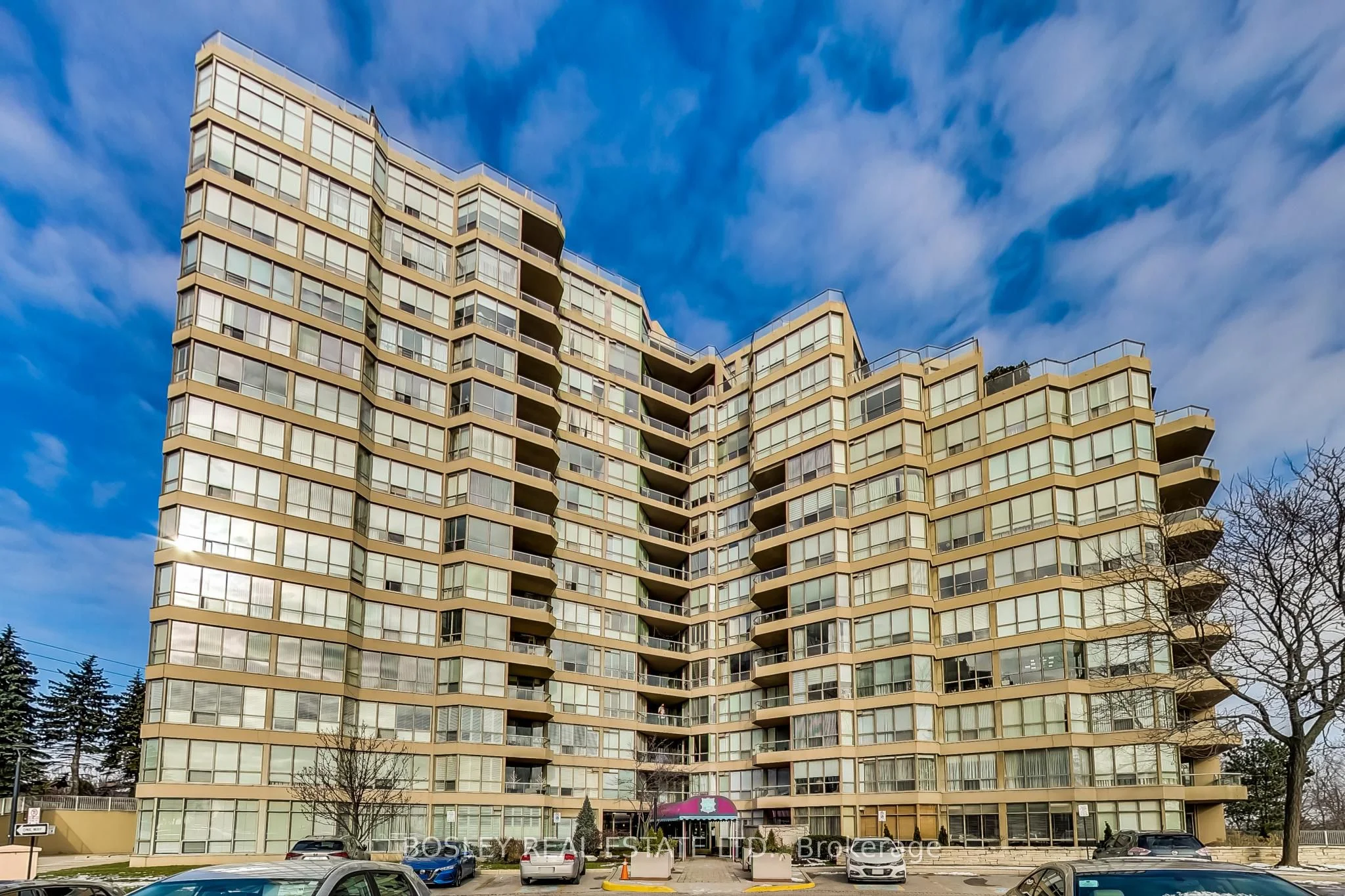 Condo Apartment in Toronto