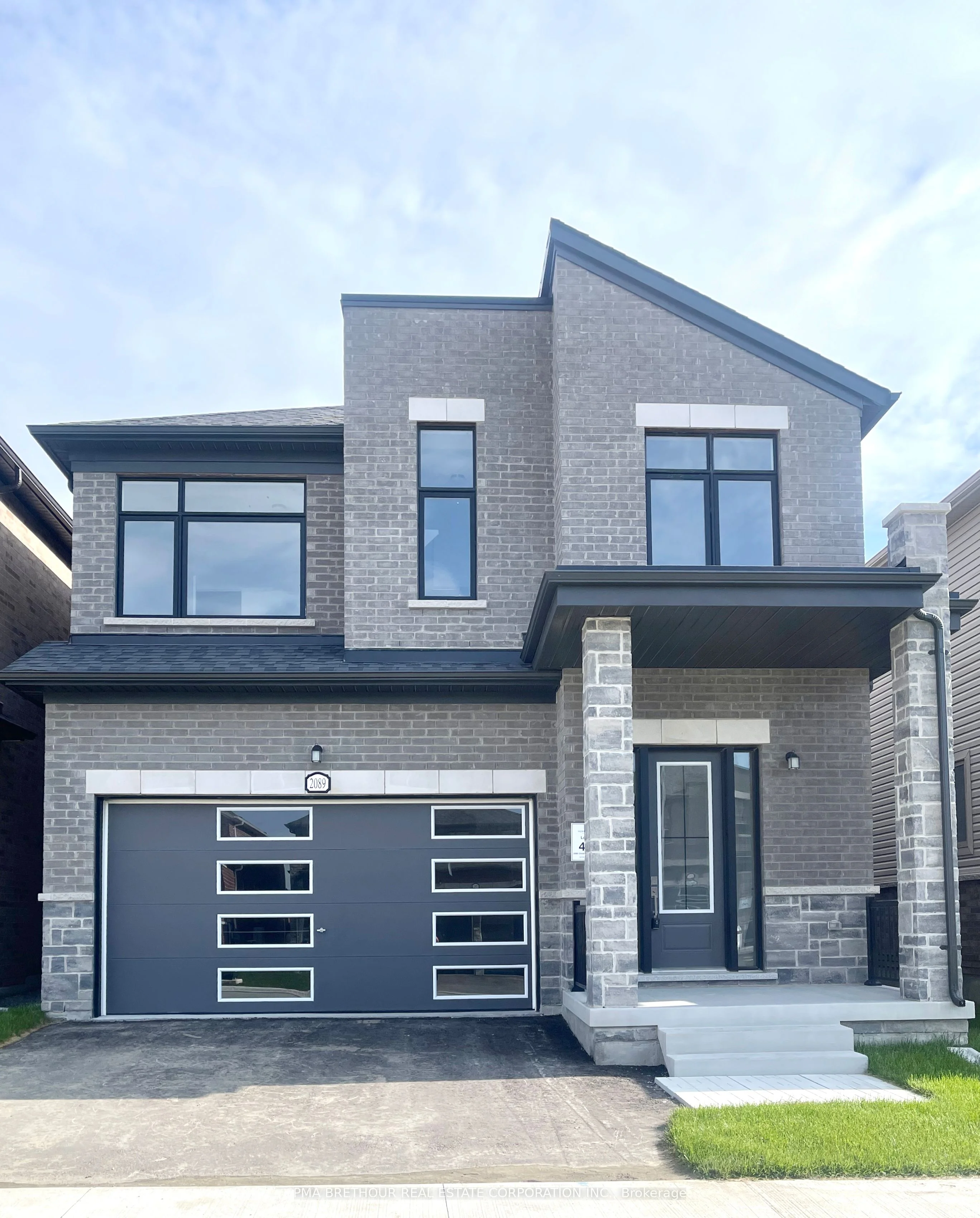 2089 Chris Mason Street, Oshawa, On L1l 0s5