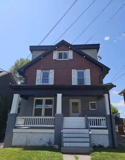 Detached in Oshawa