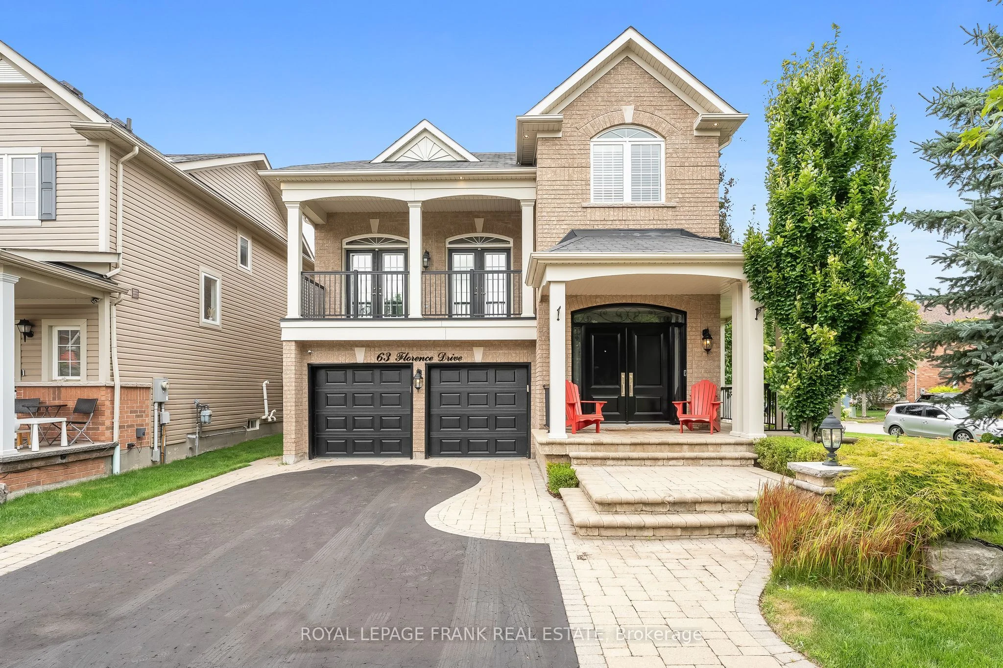 Detached in Whitby