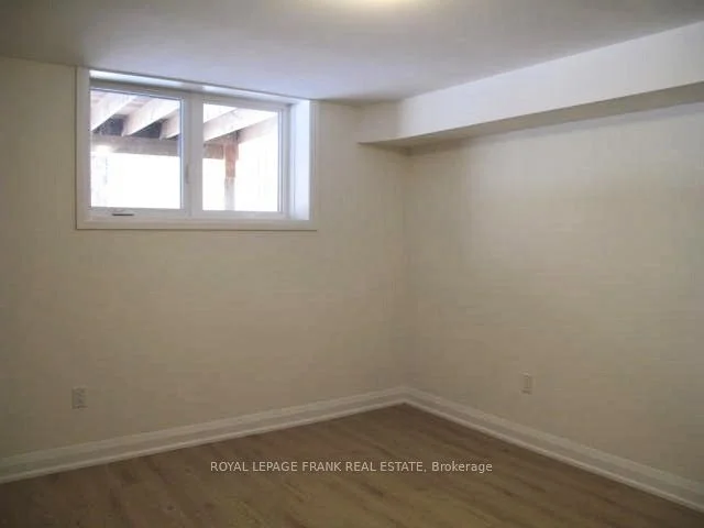 329 Anderson Avenue 1, Oshawa, ON L1J 2N8