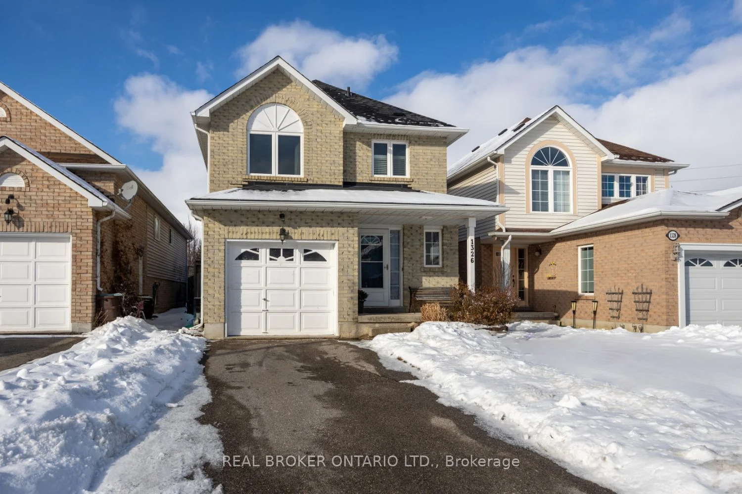 Detached in Oshawa