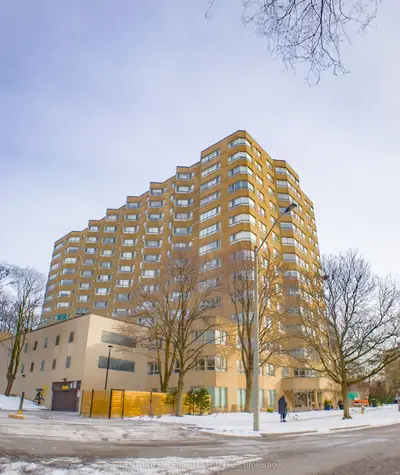 Condo Apartment in Toronto
