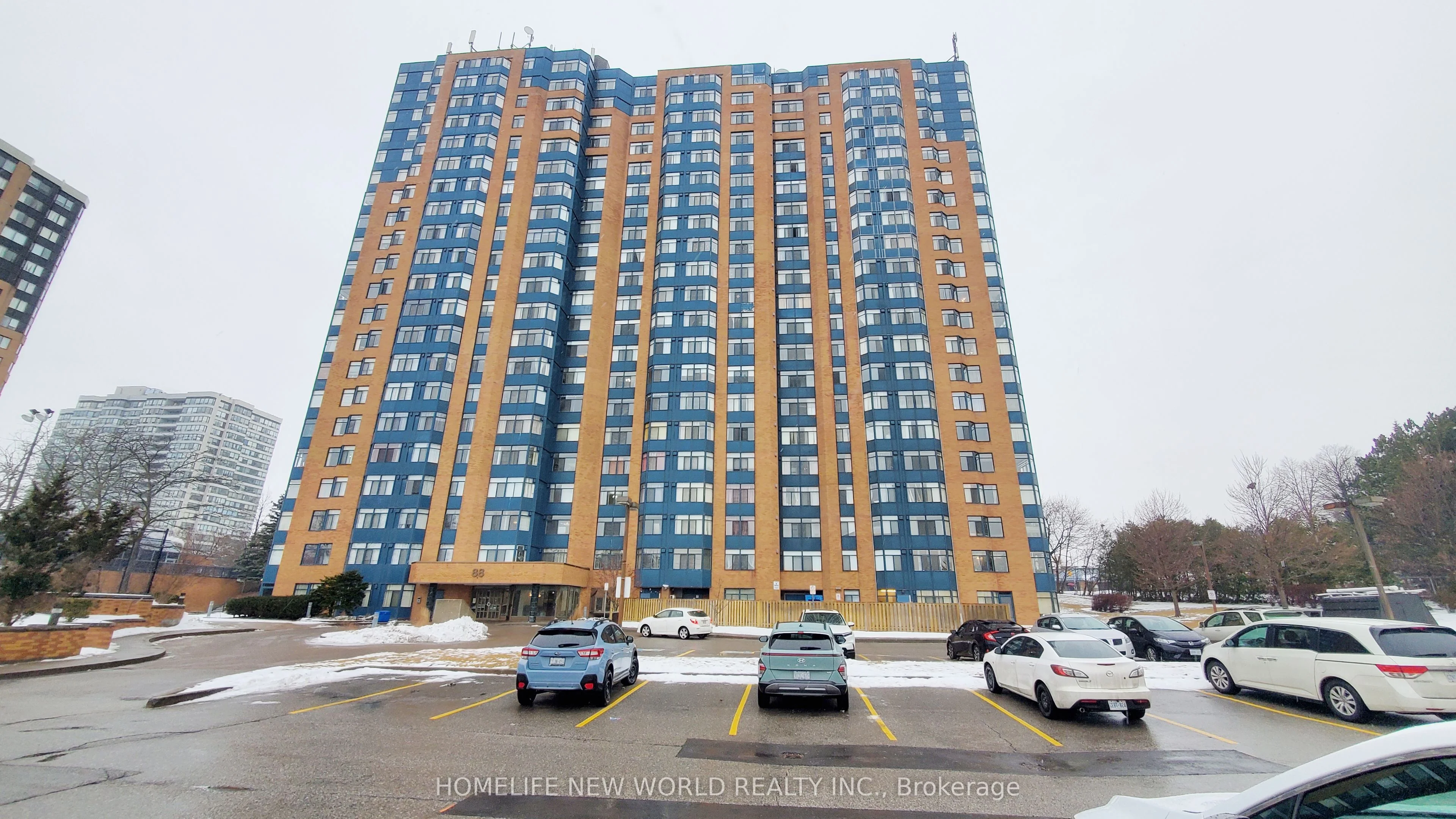 Condo Apartment in Toronto