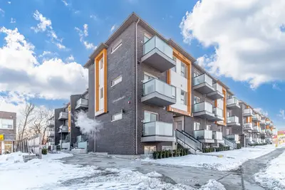 Condo Townhouse in Toronto