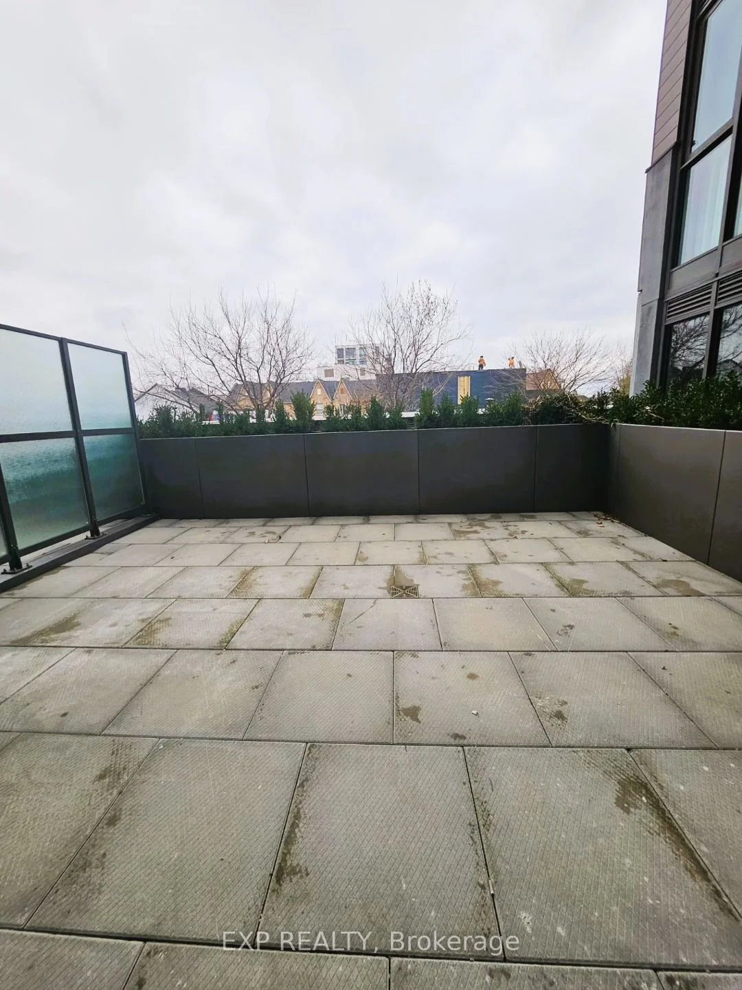 1285 Queen Street E 209, Toronto E01, On M4l 1c2