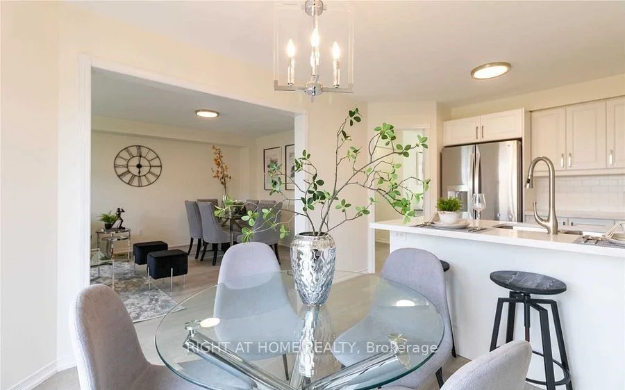 1326 Whitelaw Avenue, Oshawa, ON L1K 0M6
