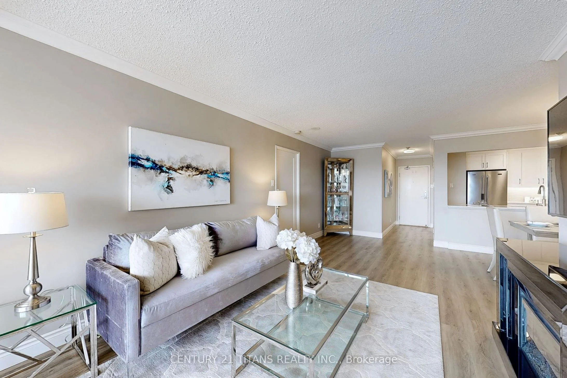 Condo Apartment in Pickering