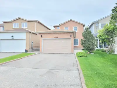 Detached in Pickering