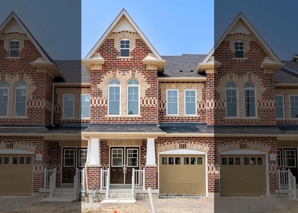 Att/Row/Townhouse in Oshawa