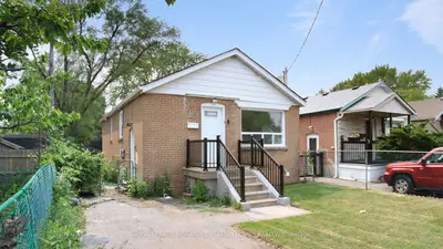 Detached in Toronto