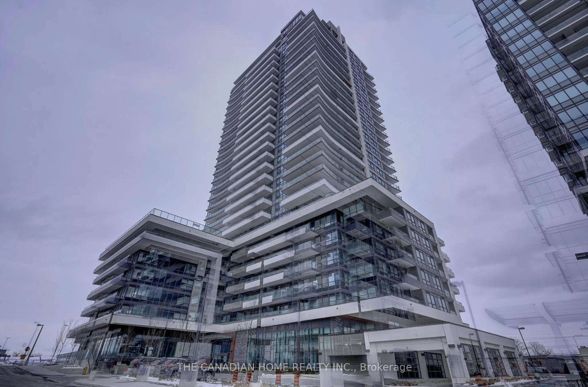 Condo Apartment in Pickering