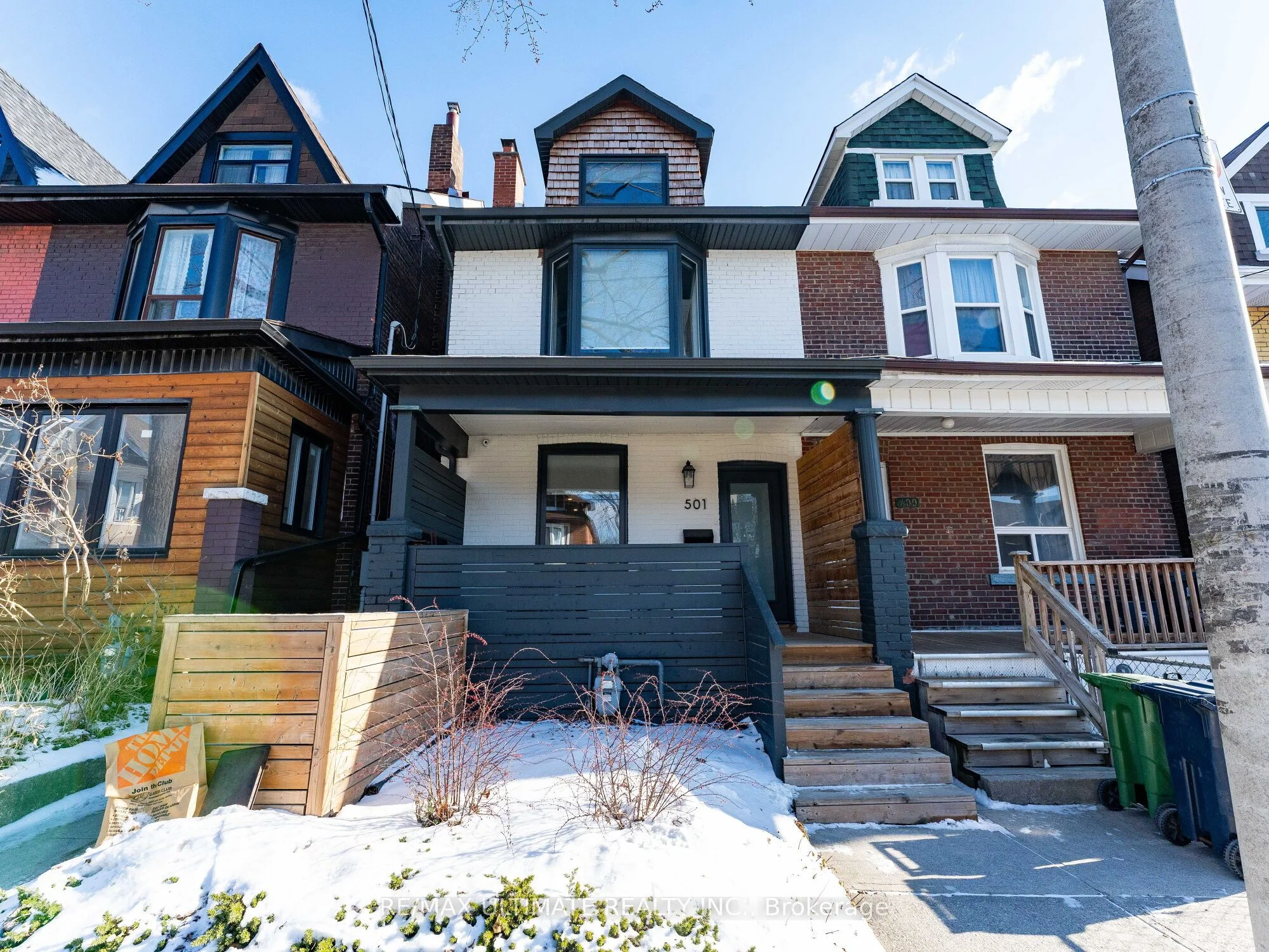 Duplex in Toronto