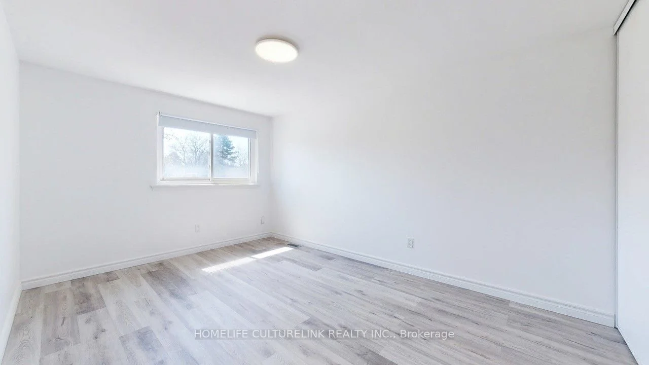 104 Huntingdale Boulevard M&2nd, Toronto E05, ON M1W 1T1