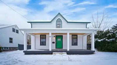 Detached in Oshawa