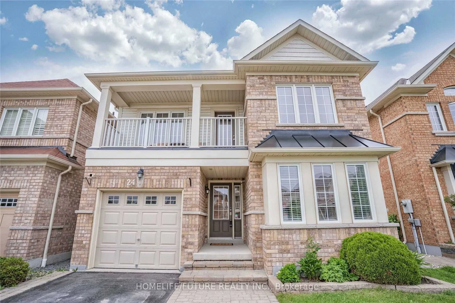 24 Sargeant Avenue, Ajax, On L1z 0g7