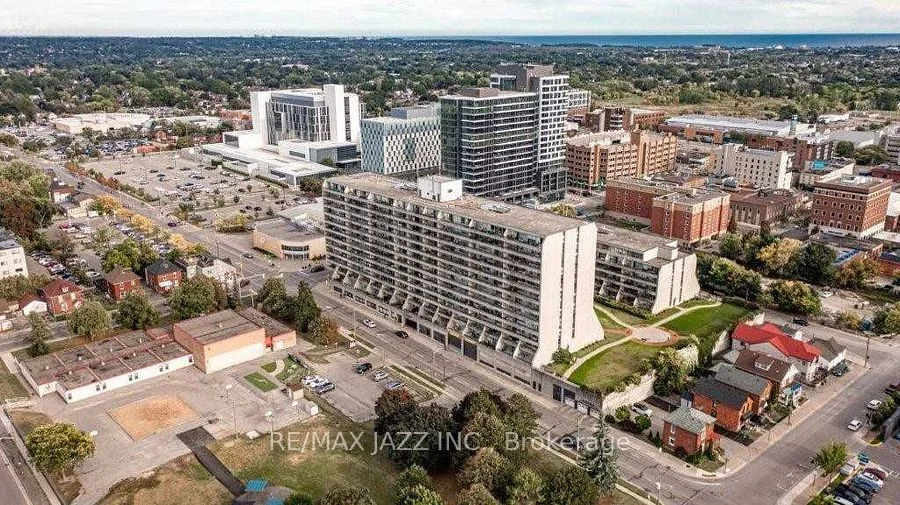 Multiplex in Oshawa