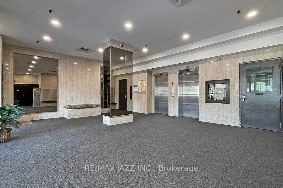 55 William Street E 1211, Oshawa, ON L1G 7C9