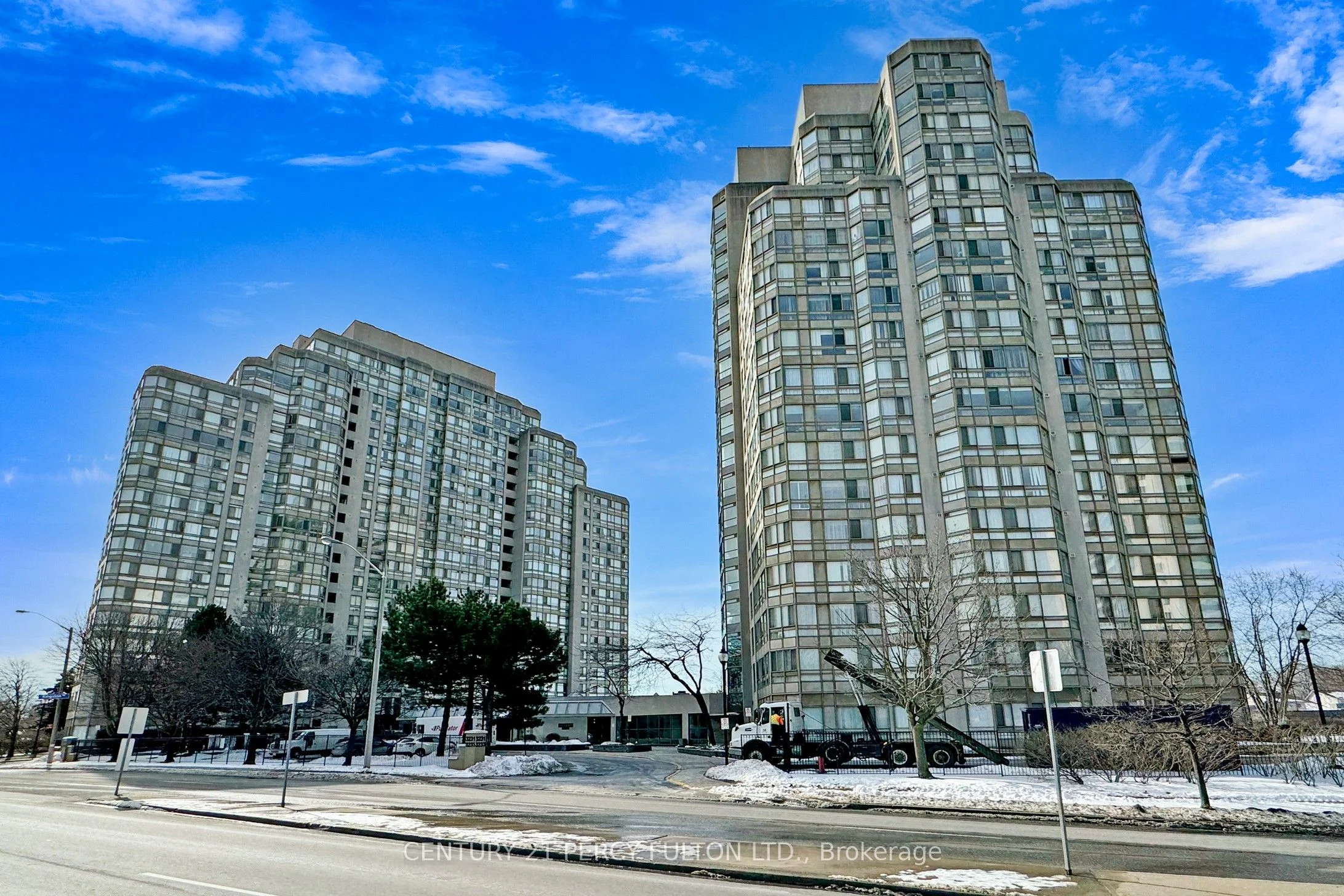 Condo Apartment in Toronto