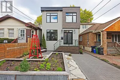 Detached in Toronto