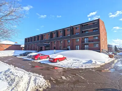601 Dundas Street E 209, Whitby, On L1n 7b8