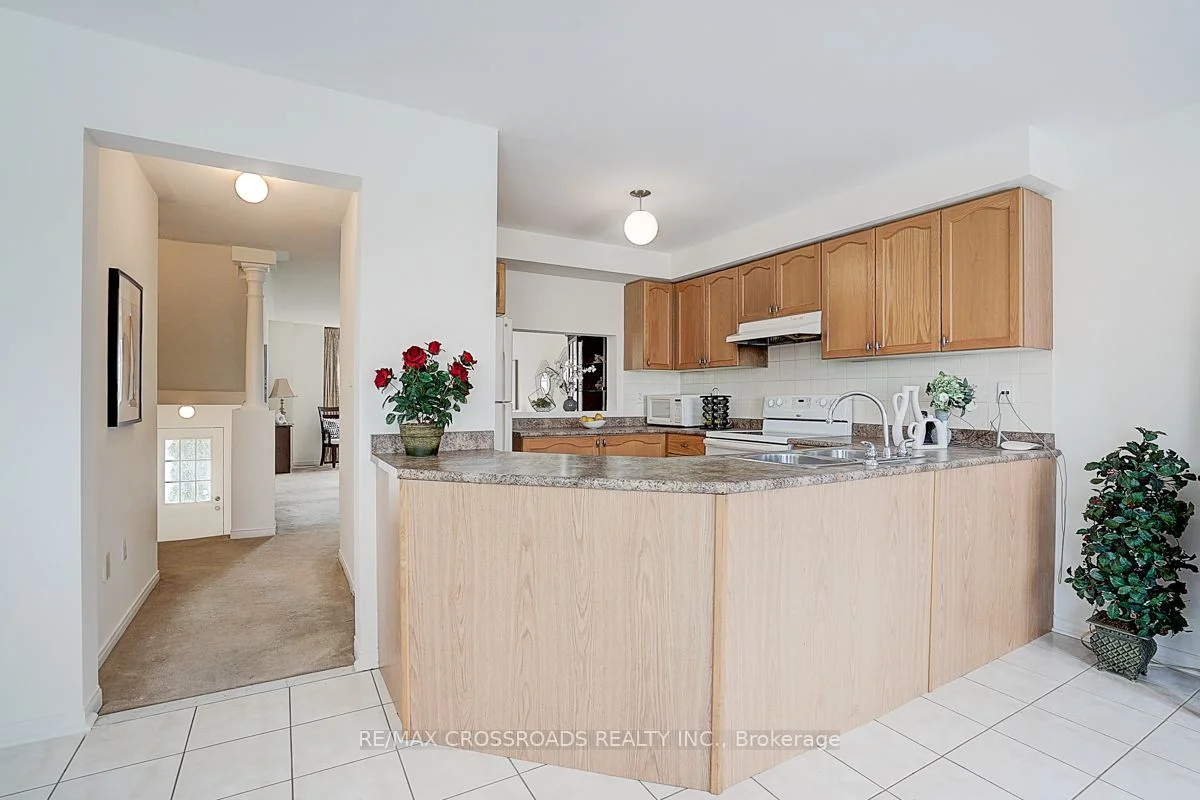 221 Old Hardwood Avenue, Ajax, ON L1Z 1N7