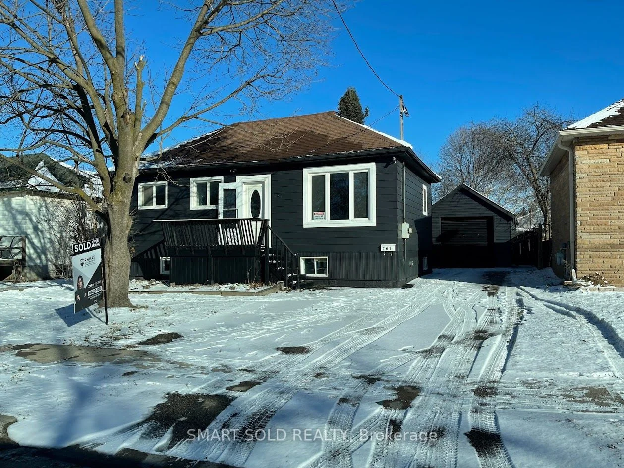 Detached in Oshawa