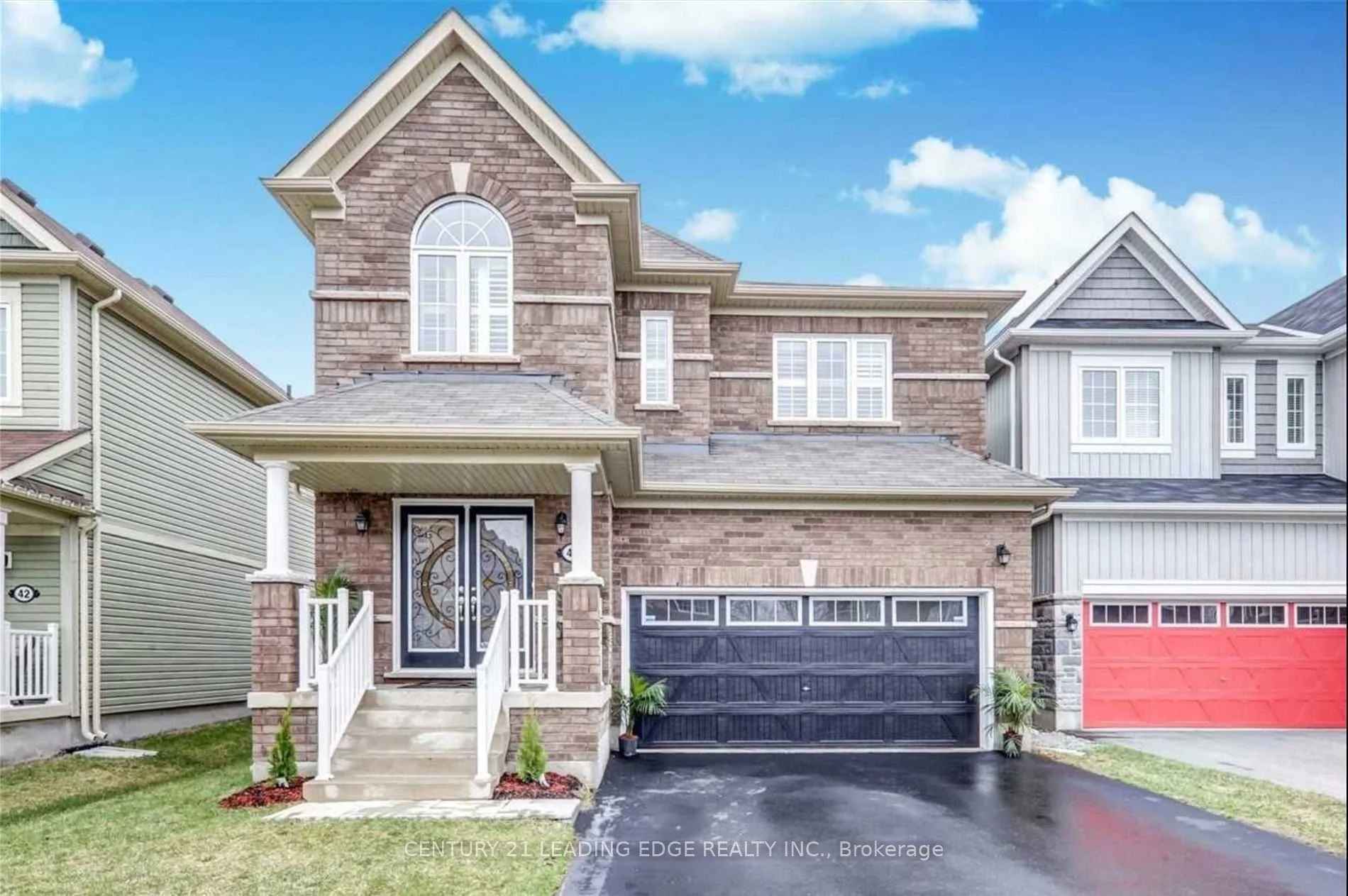 Lower Level in Clarington