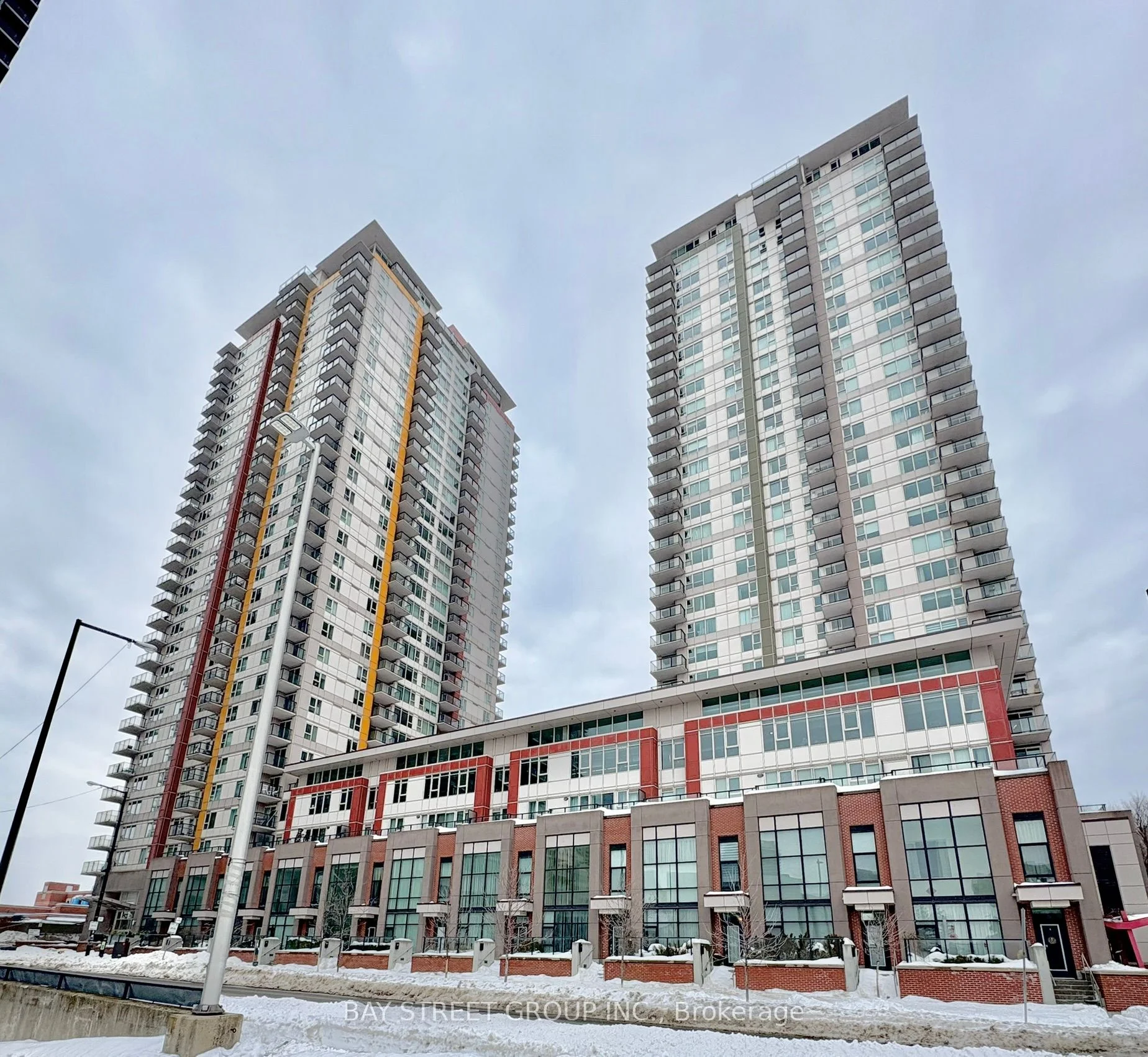 Condo Apartment in Toronto