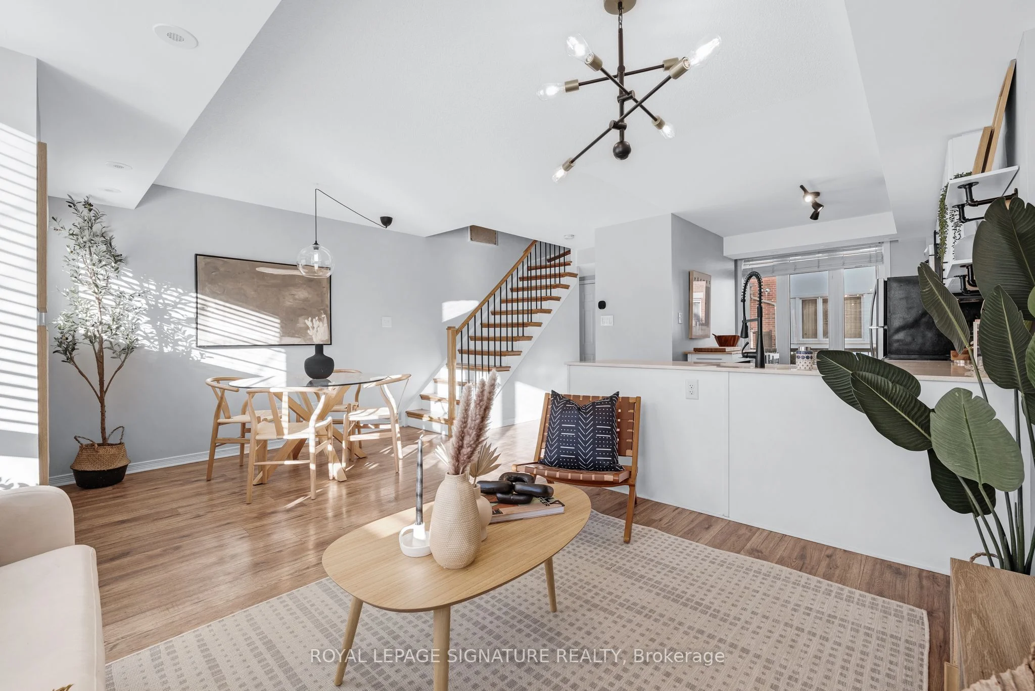 Condo Townhouse in Toronto